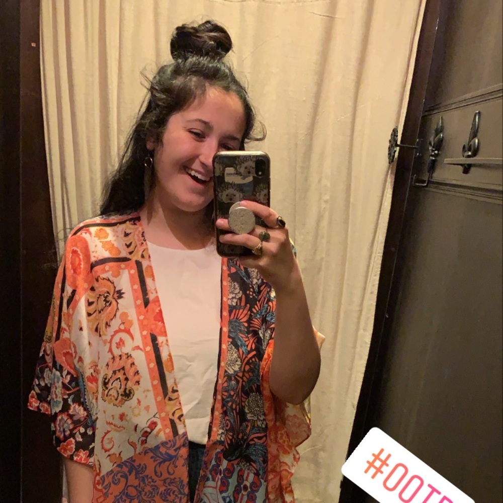 Meet your Posher, Emily